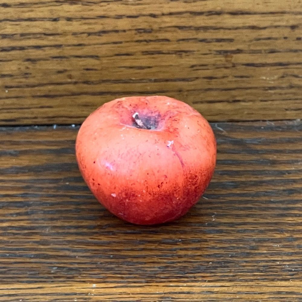 New Apple Candle